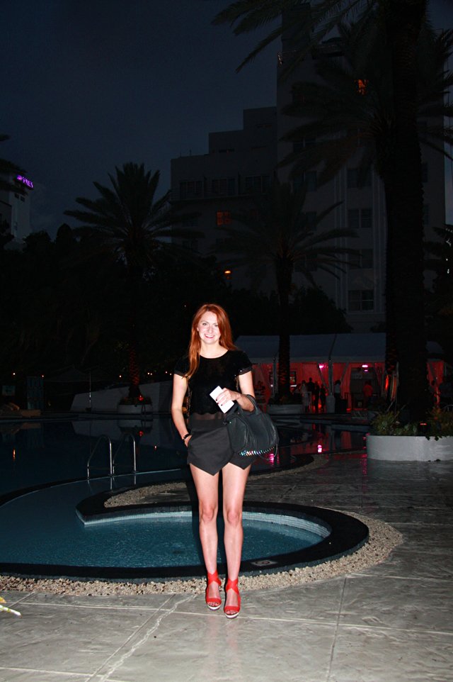 I AM WEARING:  BCBG MAX AZRIA  blouse //  Talula  Shorts //  3.1 Phillip Lim  Kiara Sandals //  Alexander Wang  Rookie Satchel //  Hermes  Clic Clac Cuff